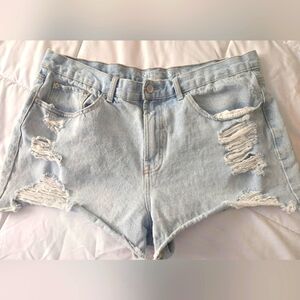 Vanilla Star Blue Distressed Jean Shorts Size 15, NWOT